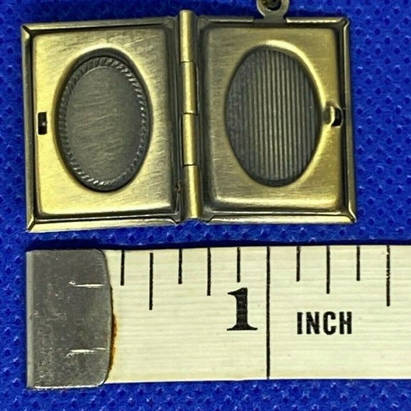 Christmas Steampunk Gothic Raven Crow Black Rockabilly Necklace Locket - Picture 8 of 10